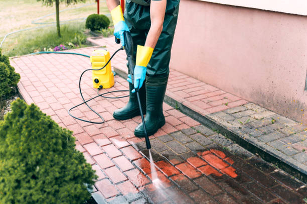Best Commercial Building Pressure Washing  in St Ignace, MI